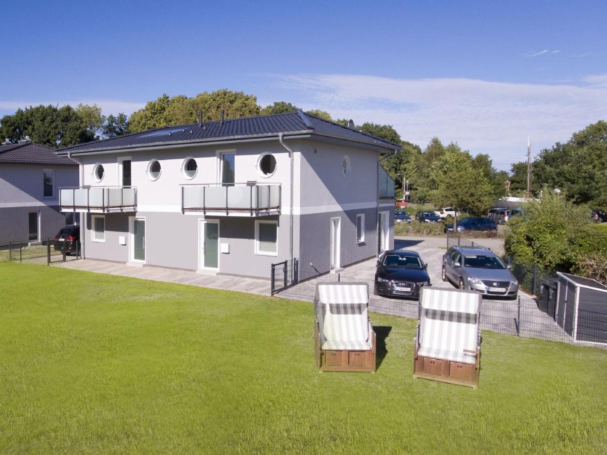 גוהרן Strandnah, Balkon, Meerblick, Sauna, Gratis Nutzung Vom Ahoi Erlebnisbad Und Sauna In Sellin - Beach House Schotstek מראה חיצוני תמונה