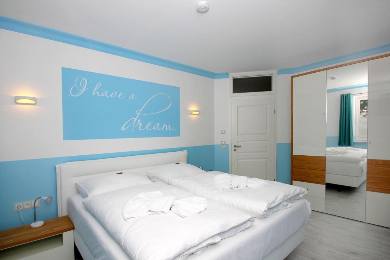 גוהרן Strandnah, Balkon, Meerblick, Sauna, Gratis Nutzung Vom Ahoi Erlebnisbad Und Sauna In Sellin - Beach House Schotstek מראה חיצוני תמונה