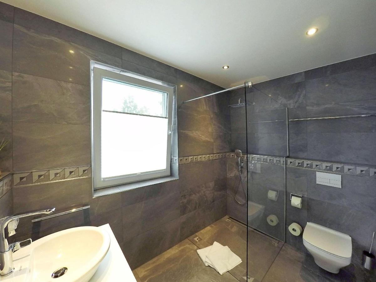 גוהרן Strandnah, Balkon, Meerblick, Sauna, Gratis Nutzung Vom Ahoi Erlebnisbad Und Sauna In Sellin - Beach House Schotstek מראה חיצוני תמונה