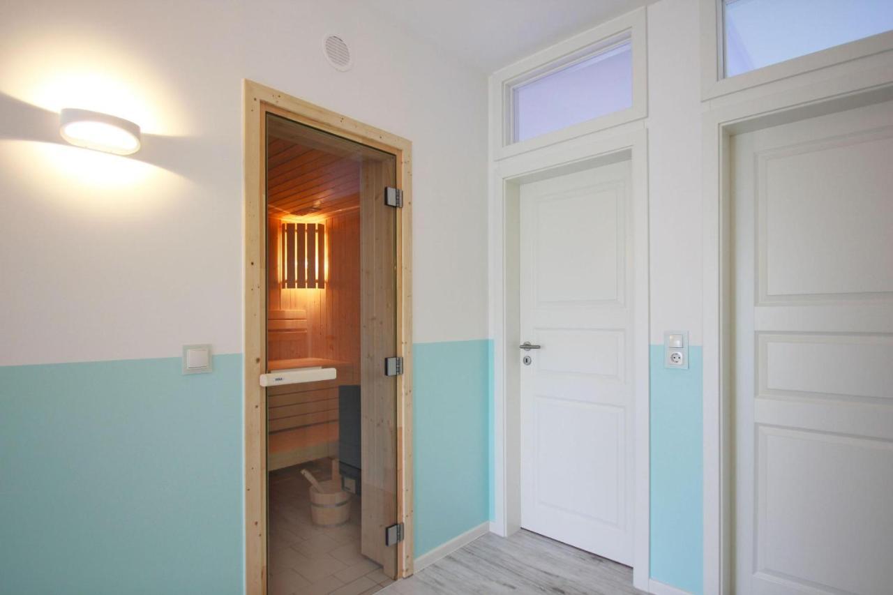 גוהרן Strandnah, Balkon, Meerblick, Sauna, Gratis Nutzung Vom Ahoi Erlebnisbad Und Sauna In Sellin - Beach House Schotstek מראה חיצוני תמונה