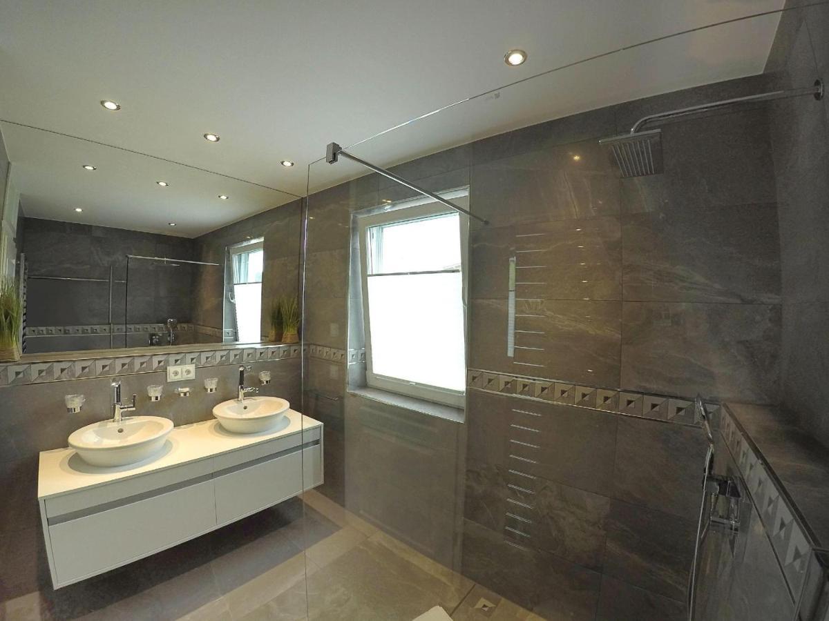 גוהרן Strandnah, Balkon, Meerblick, Sauna, Gratis Nutzung Vom Ahoi Erlebnisbad Und Sauna In Sellin - Beach House Schotstek מראה חיצוני תמונה