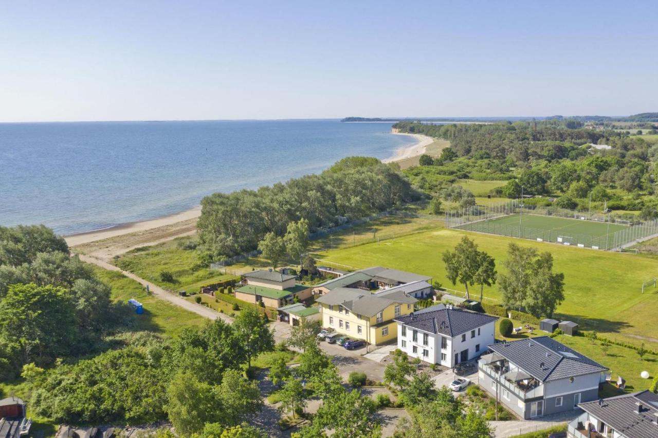 גוהרן Strandnah, Balkon, Meerblick, Sauna, Gratis Nutzung Vom Ahoi Erlebnisbad Und Sauna In Sellin - Beach House Schotstek מראה חיצוני תמונה